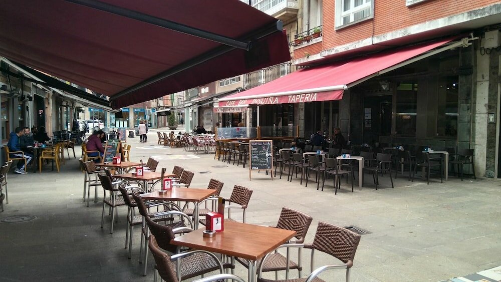 Фото Hotel Vilagarcia