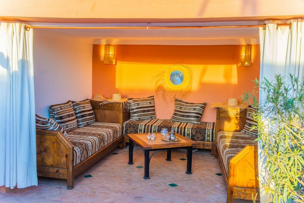 Фото Riad Khabia