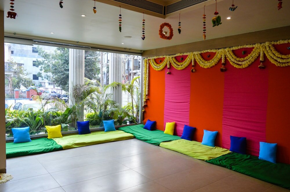 Фото The Baroda Residency