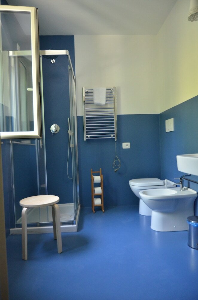 Фото Petit Hotel