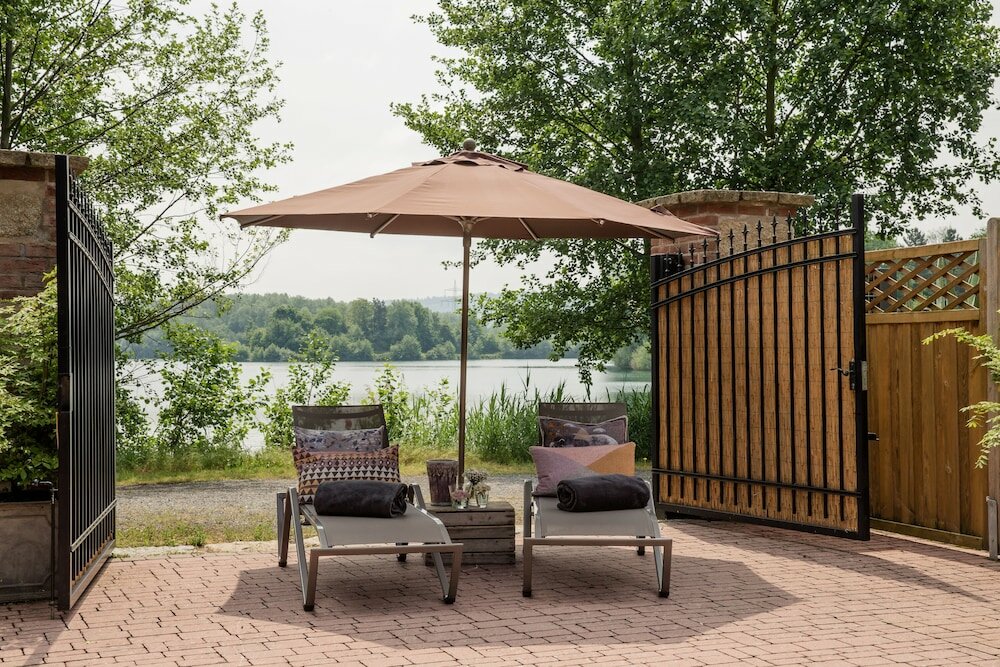 Фото Seehotel Niedernberg - Das Dorf am See