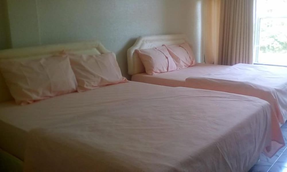 Фото Eminence Hotel