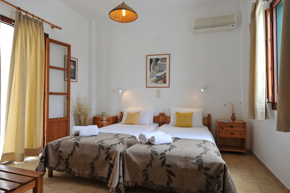 Фото Rallis Apartments