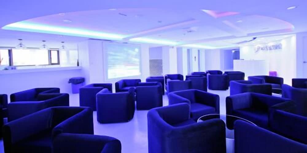 Фото Season Skyline