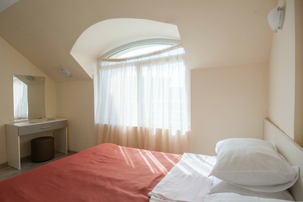 Фото Mariner's Suites