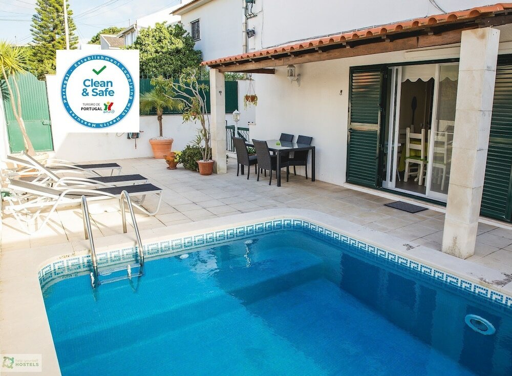 Фото Help Yourself Hostels Carcavelos Coast