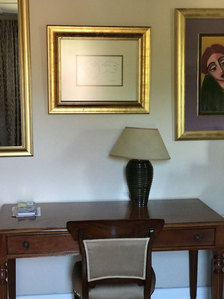 Фото Edens Guest House