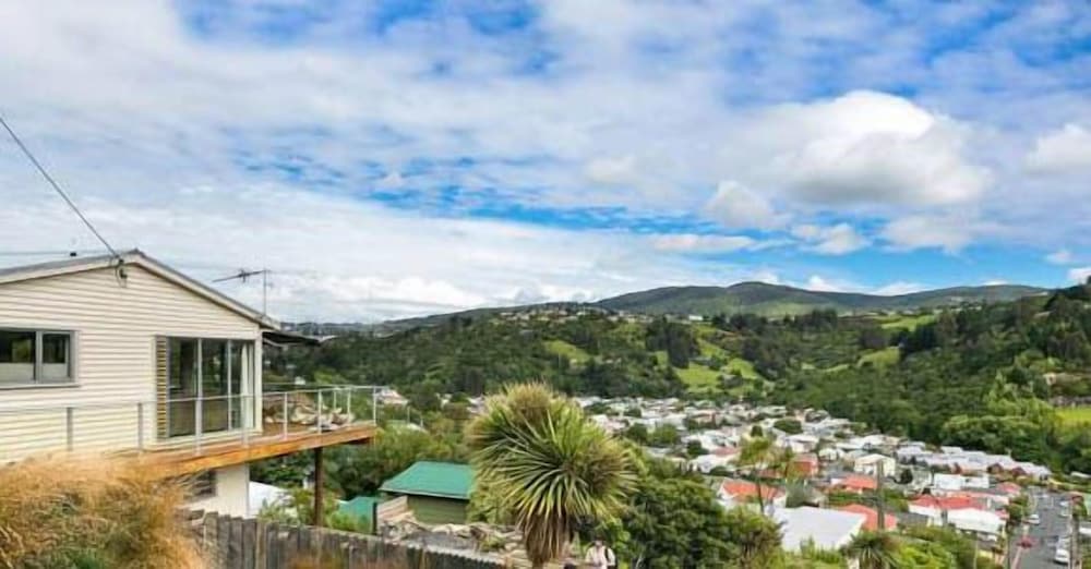 Фото Baldwin Street Bnb