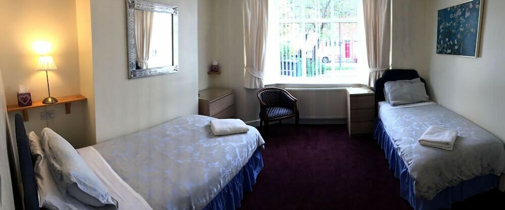 Фото The Willows