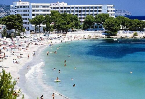 Гостиница Club Cala Azul в Санта-Эулалия-дель-Рио