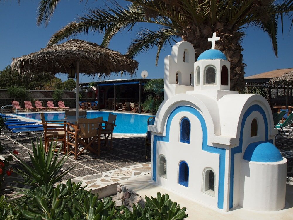 Фото Holiday Beach Resort