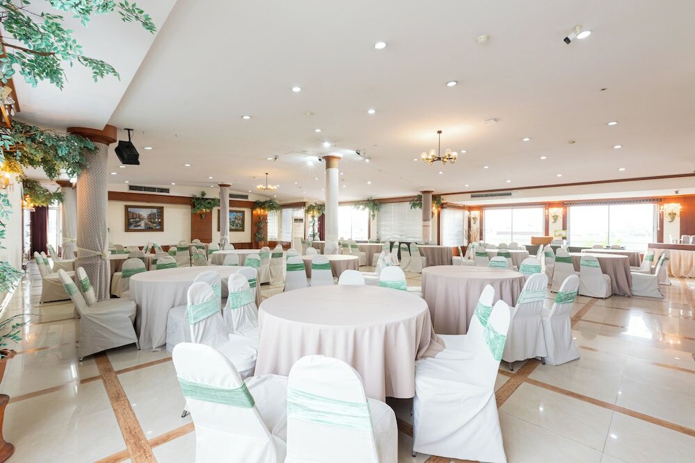 Фото Howard Square Boutique Hotel