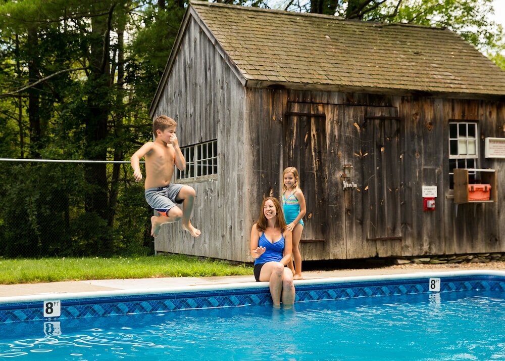 Фото Old Sturbridge Inn and Reeder Family Lodges