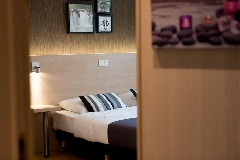 Фото Hôtel de l'Univers Liège