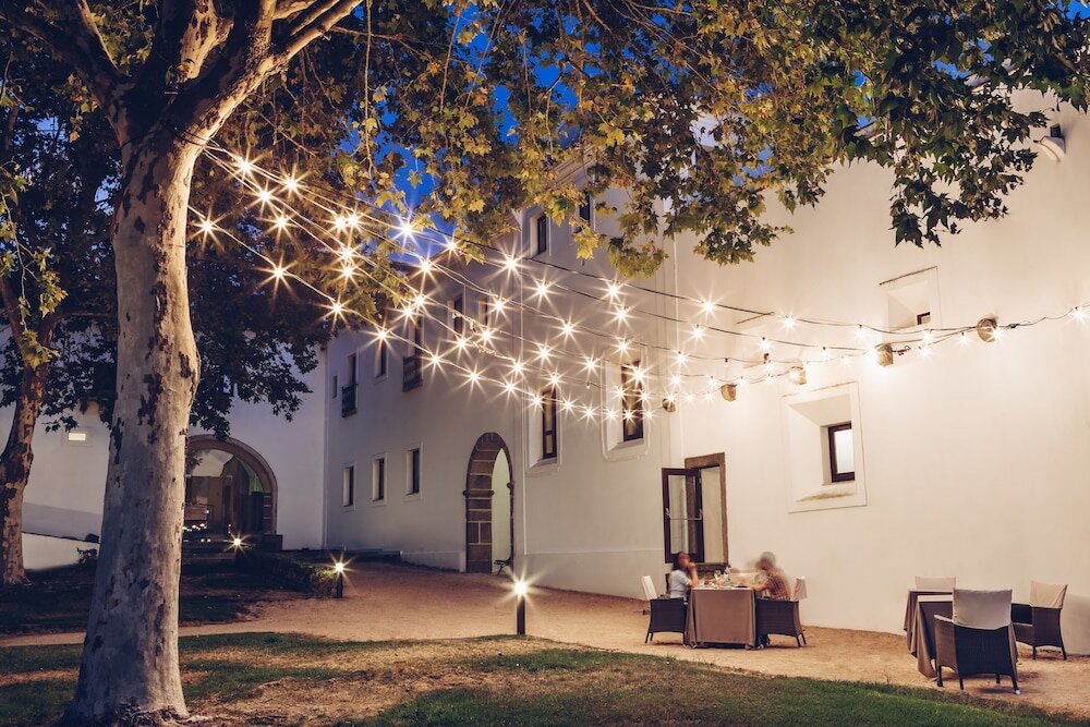 Фото Convento do Espinheiro, Historic Hotel & SPA