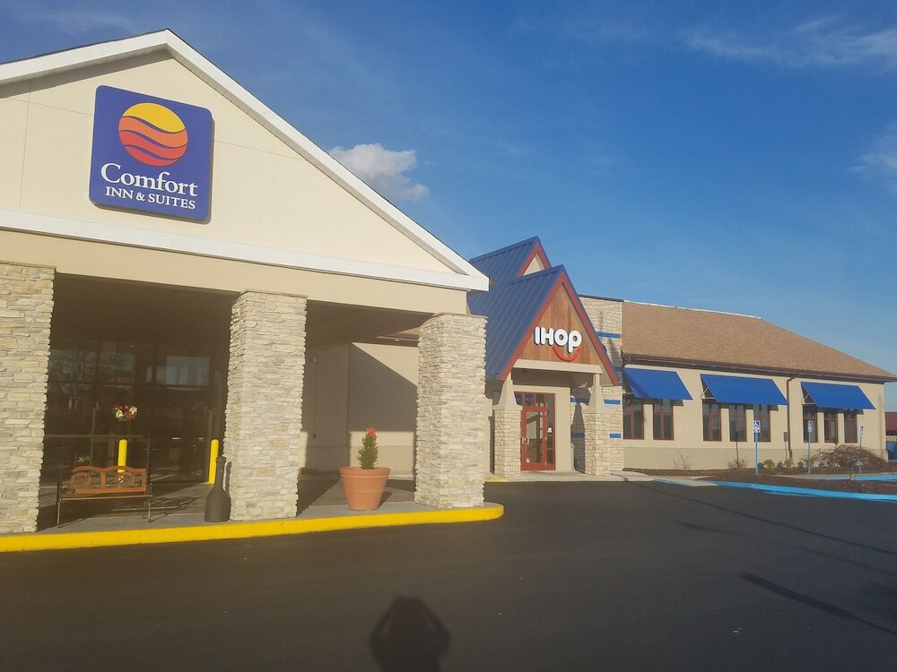 Фото Comfort Inn & Suites Aberdeen near Apg