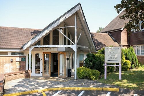 Гостиница St Leonards Hotel в Рингвуде