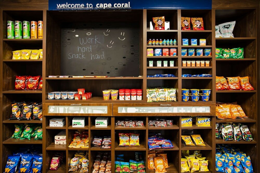 Фото Hampton Inn & Suites – Cape Coral/Fort Myers Area, Fl