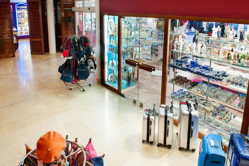 Фото Hotel Saint Sauveur