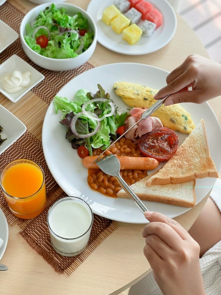 Фото Urbana Langsuan Hotel