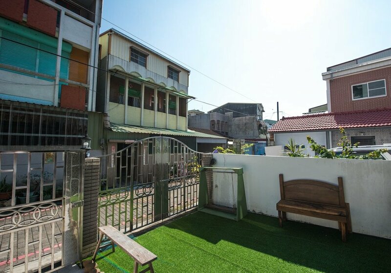 Гостиница Anping Pet Island в Тайнани