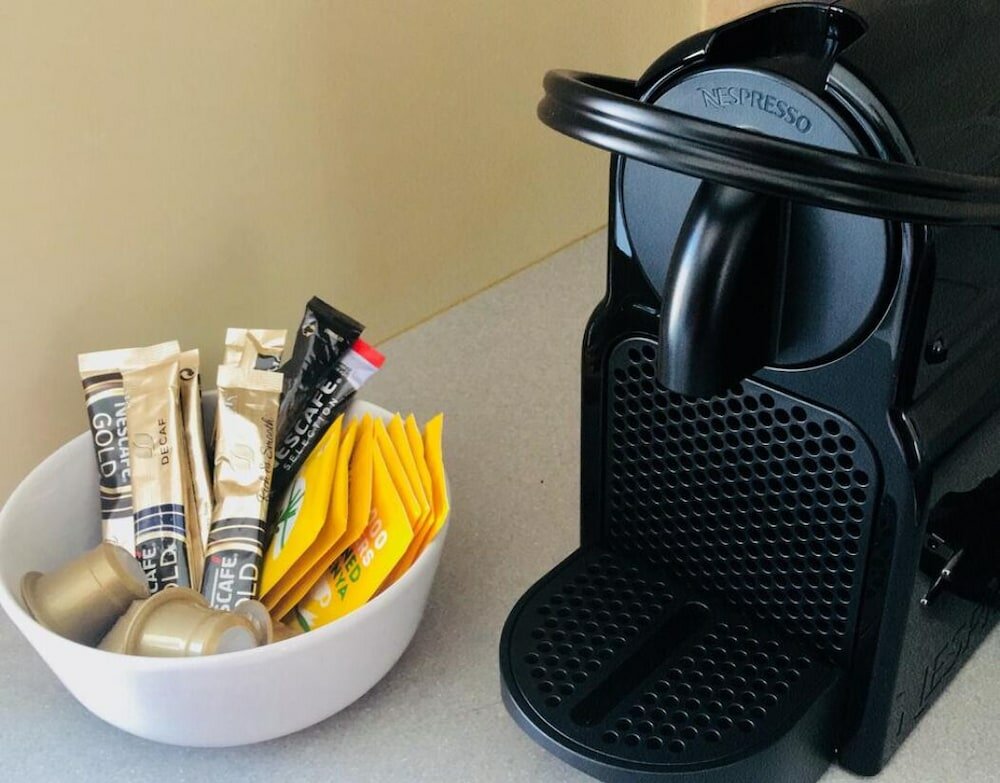 Фото Large Art Deco Flat 100m2 in City Center - Parking