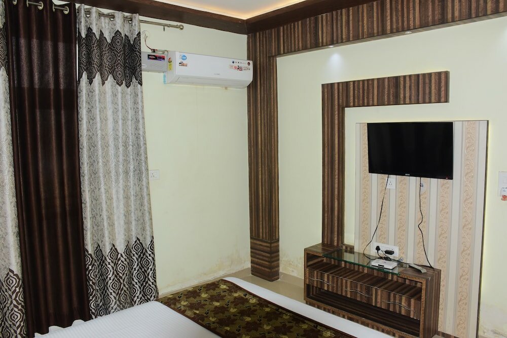 Фото Hotel Anamsa Residency