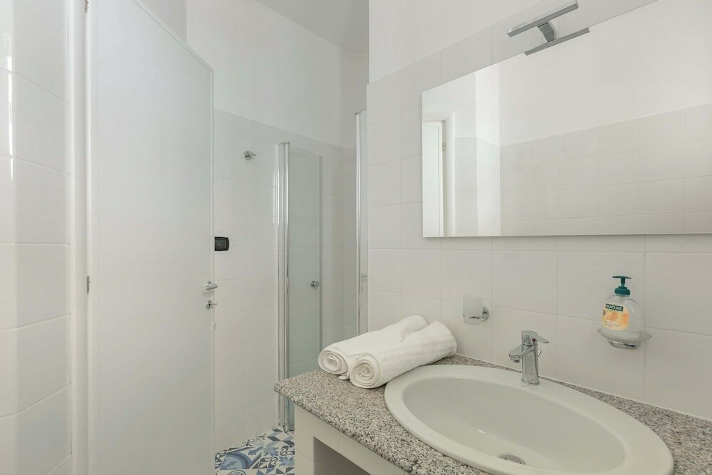 Фото Dodger House