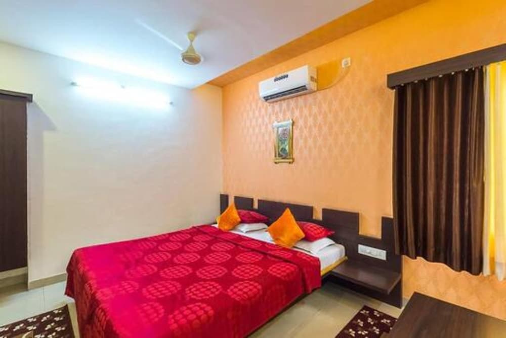 Фото Hotel Om Executive