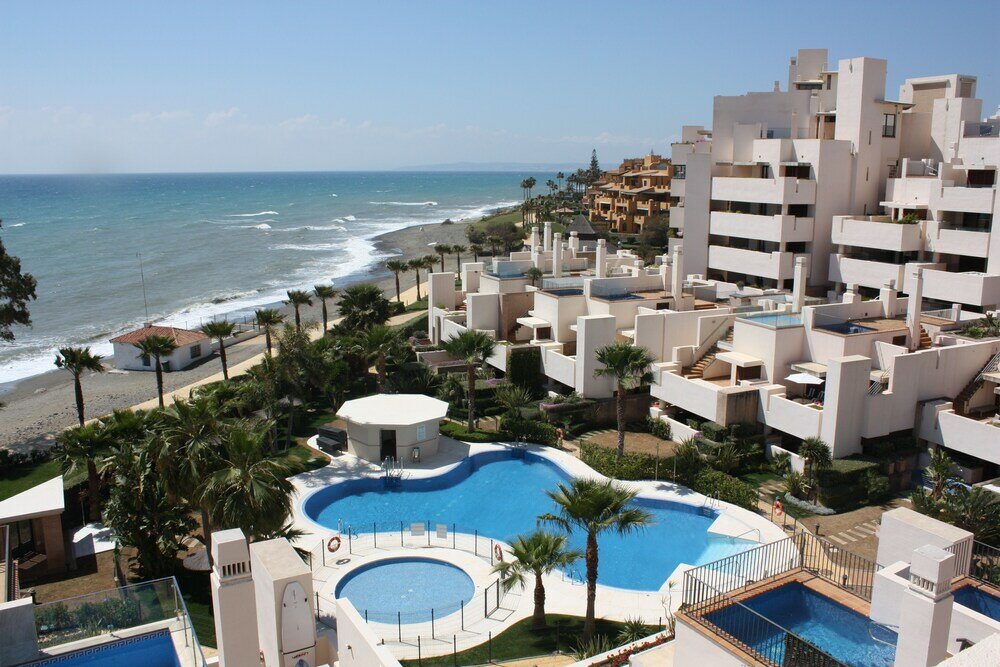 Фото Frontline Penthouse With Private Pool