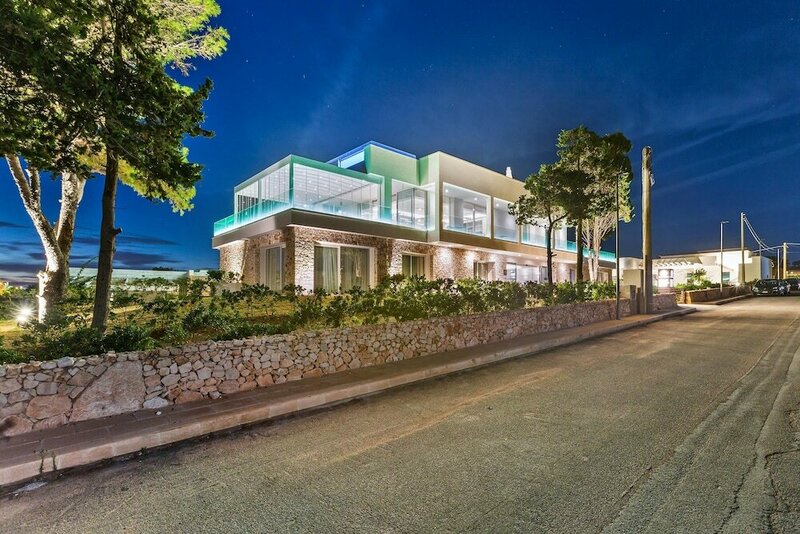 Гостиница Perla Saracena Luxury Suites