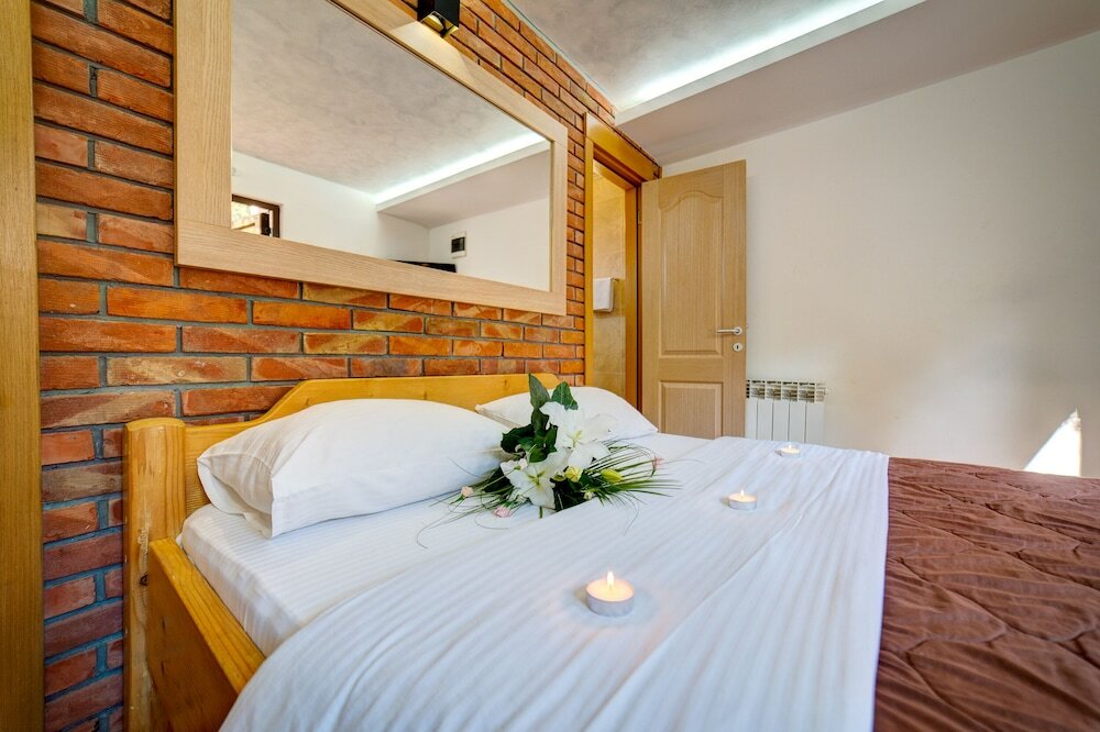 Фото Hotel Duboko