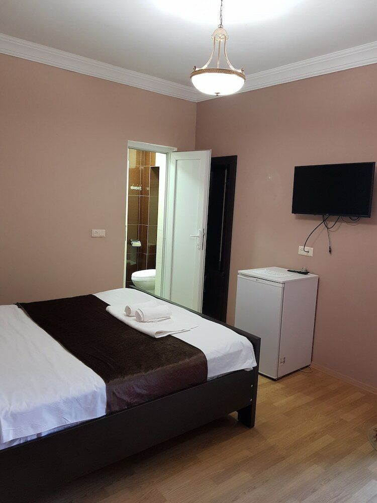 Фото Hotel Mariana