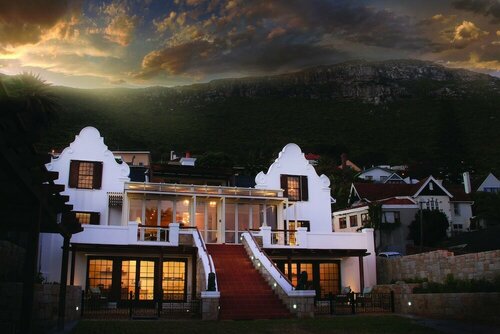 Гостиница The Manor в Кейптауне