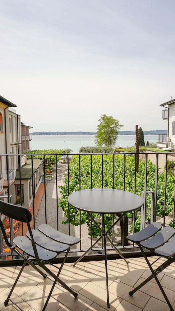 Фото Hotel Mavino