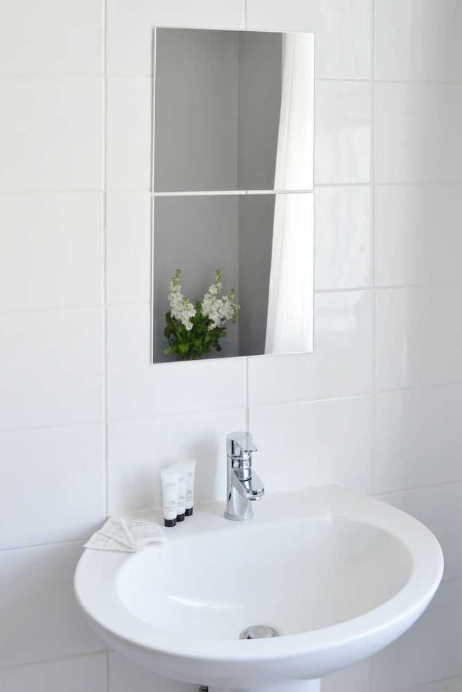 Фото Gallery Hyde Park Hostel