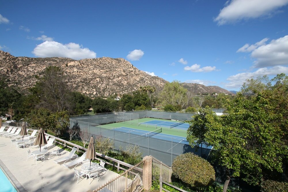 Фото Riviera Oaks Resort