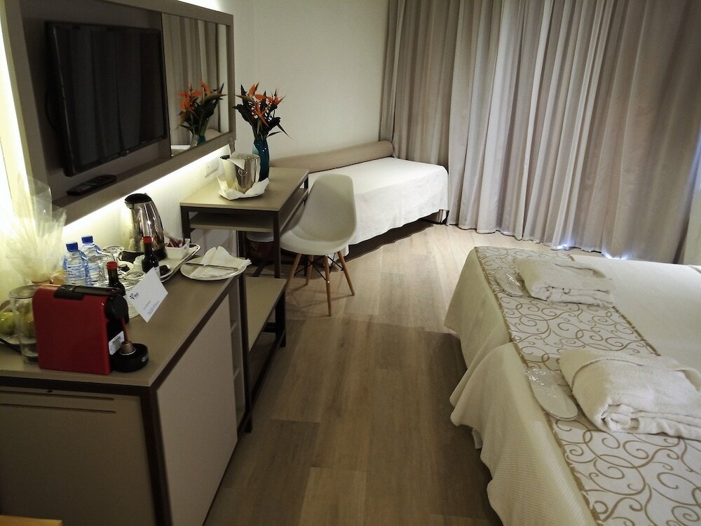 Фото Venus Beach Hotel Paphos