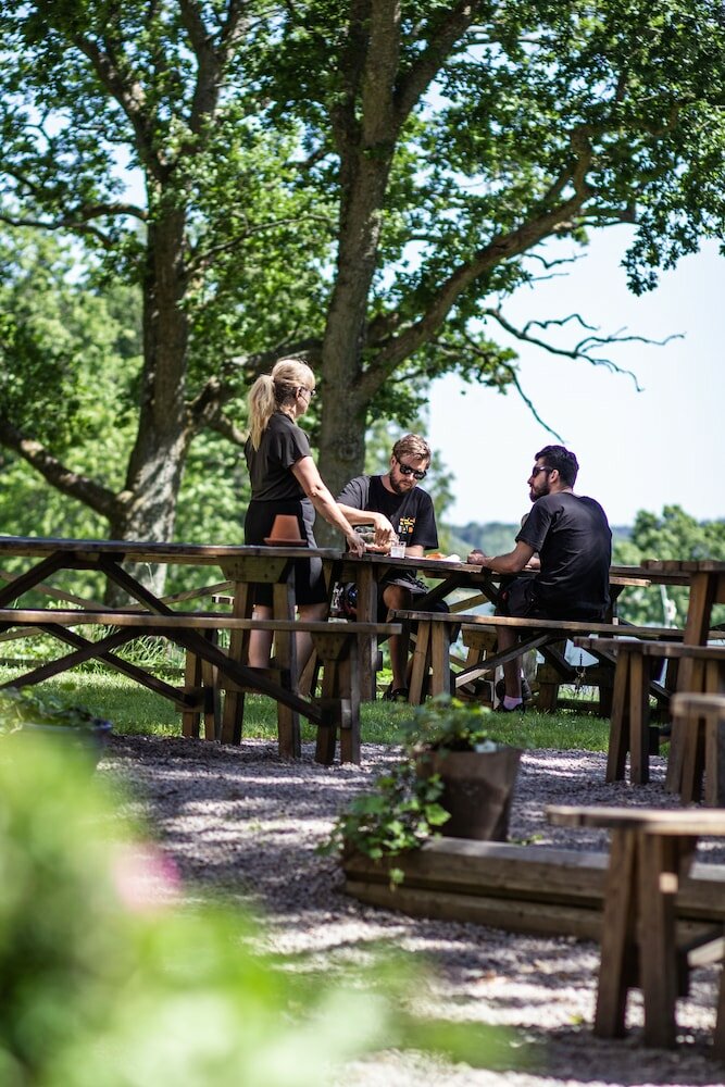 Фото Hotell Hehrne