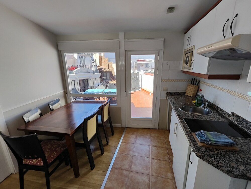 Фото Apartamentos Mayor Centro