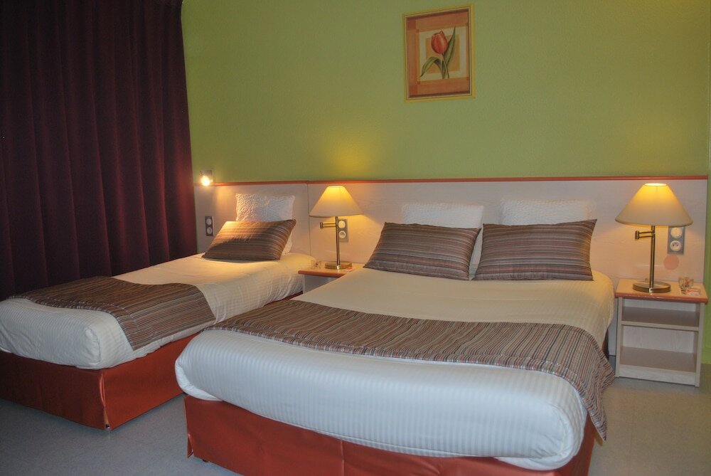 Фото Hotel Tambourin