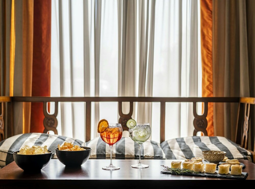 Фото The Regency Hotel, Sure Hotel Collection by Best Western