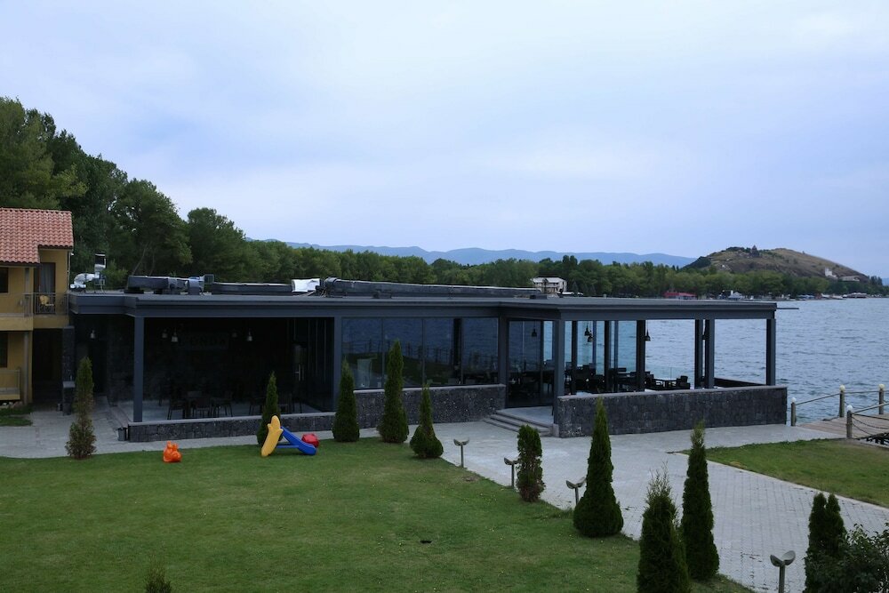 Фото Best Western Bohemian Resort