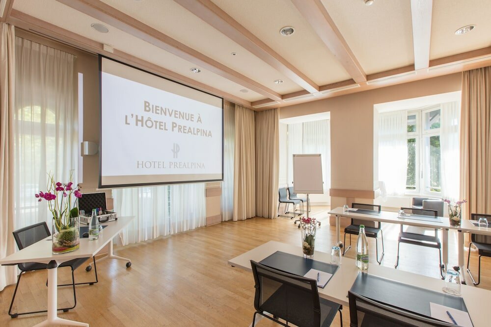 Фото Hotel Préalpina