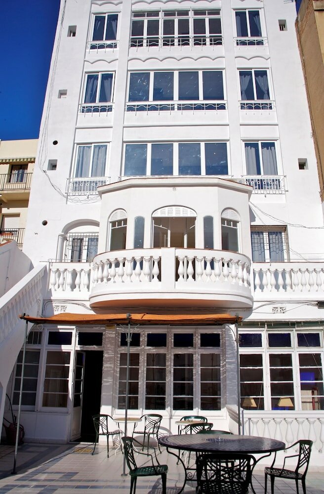 Фото отеля 2