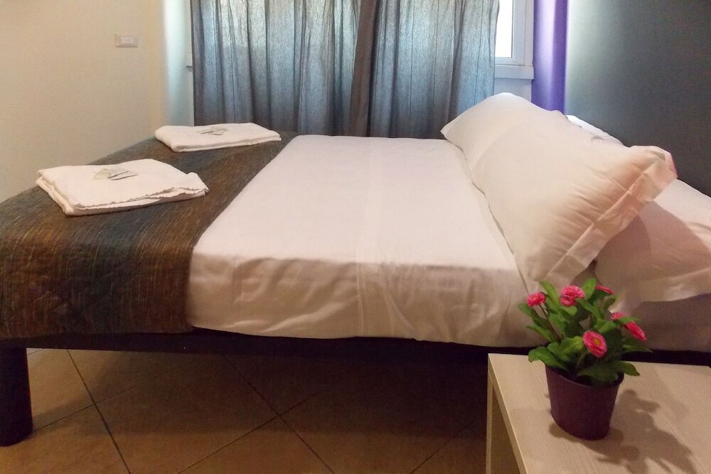 Фото Hotel Midtown