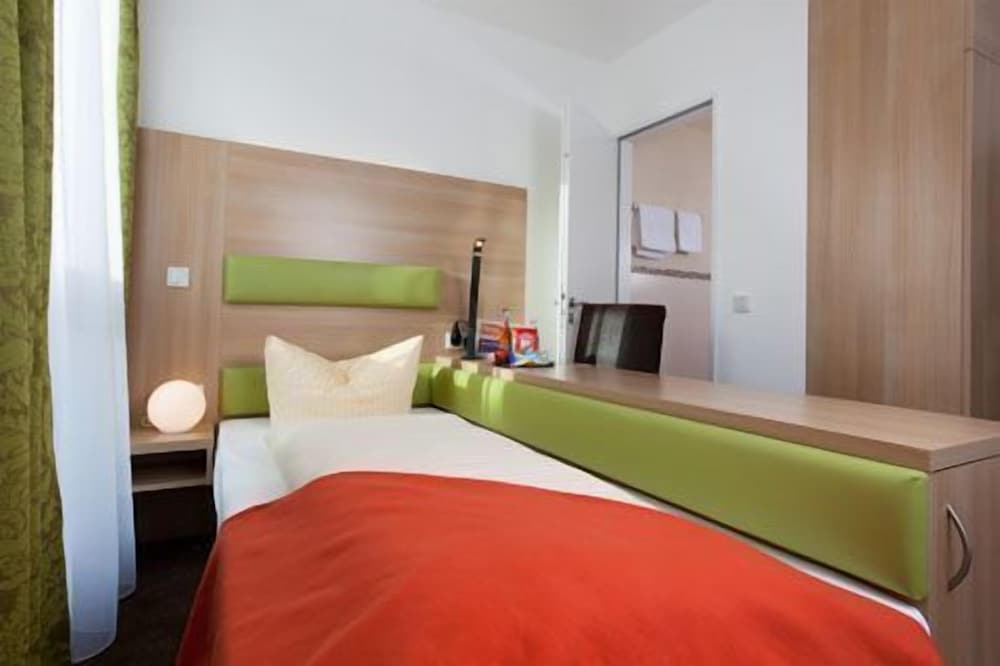 Фото Hotel Aviva