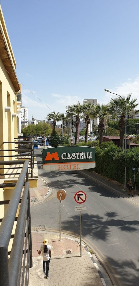 Фото Castelli Hotel