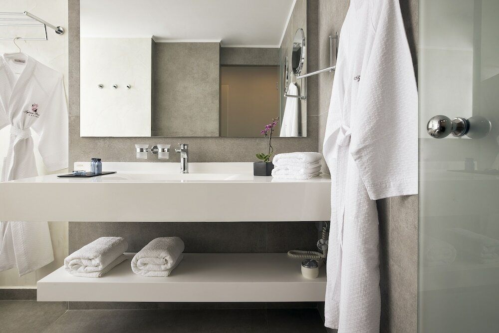 Фото Tylissos Beach