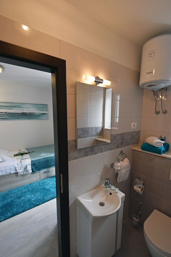 Фото Kuzma Rooms and Apartments